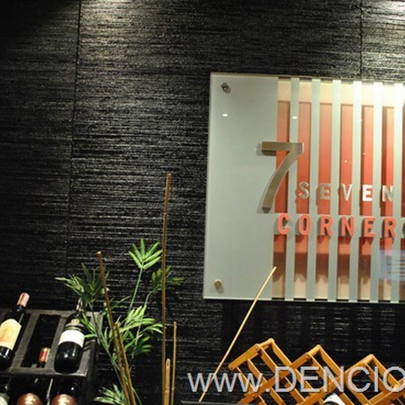 7 Seven Corners Buffet at the Crowne Plaza Galleria