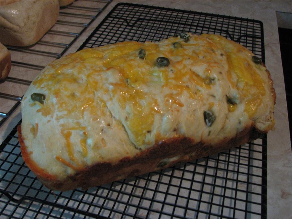 [Homemake-bread-4-Medium3.jpg]