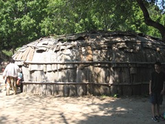 Plimoth Plant indian winter house2 Plimoth Plant indian winter house2