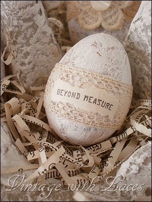 Egg Carton with Shabby Chic Easter Eggs Easter Egg Carton with Shabby Chic Easter Eggs by Vintage with Laces