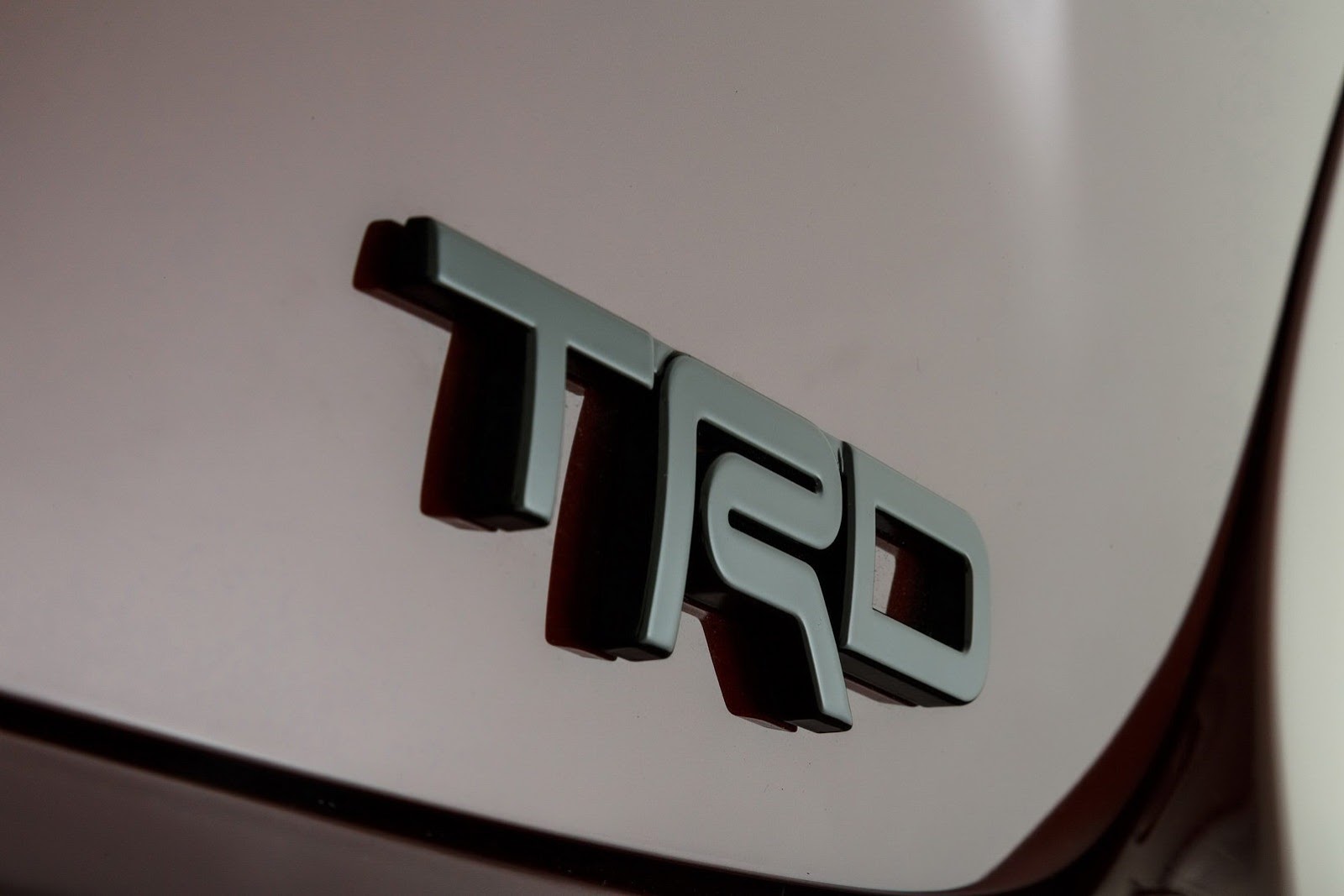 [2012SEMA-TRD-Avalon-12%255B2%255D.jpg]
