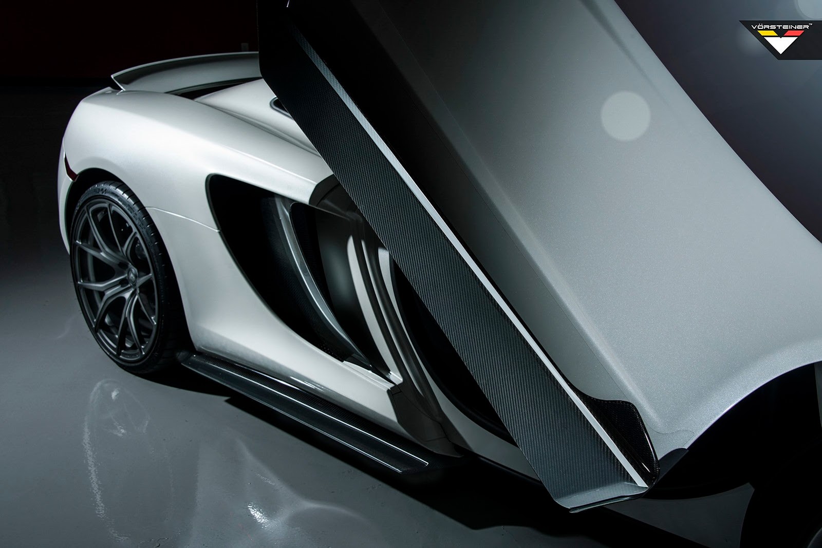 [Vorsteiner-McLaren-MP4-12C-VX-32%255B2%255D.jpg]