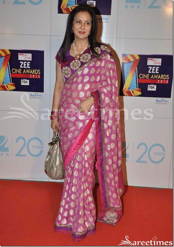 Poonam_Dhillon_Saree