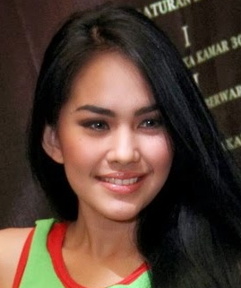 Foto Hot Kartika Putri Bugil