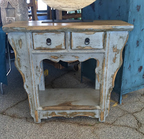 SLA Antique Side Table
$750.00