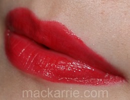 c_CherryGlazeHuggableLipcolourMAC7