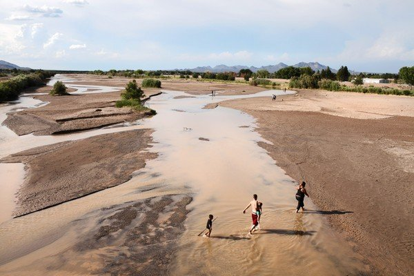 In New Mexico in Summer 2013, water levels in the once-mighty Rio Grande are so low that it is often referred to as the 'Rio Sand'. In some parts of the state, officials fear ecosystems are collapsing. Photo: MICHAEL ROBINSON CHAVEZ / Los Angeles Times