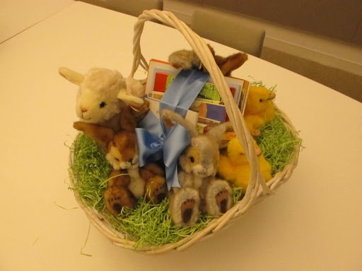 Here's another basket -- stuffed with books and soft lambs, bunnies, and ducklings.