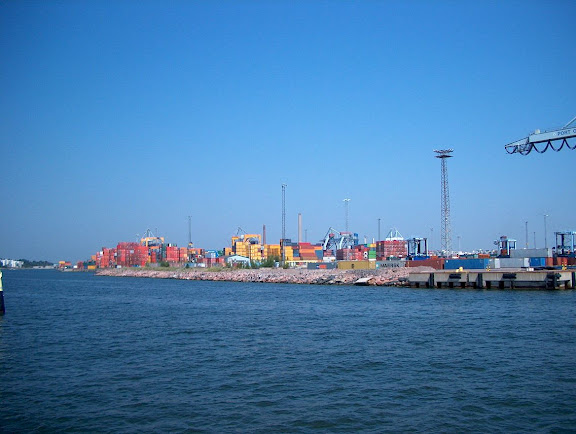 Freight containers