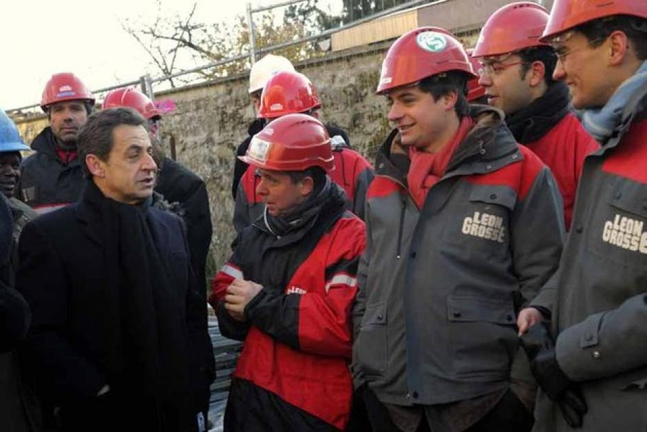 [sarkozy%2520en%2520chantier%255B2%255D.jpg]