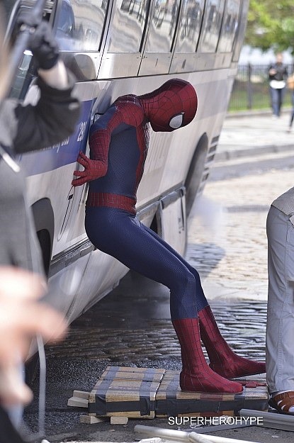 Peter Parker, a buszborító 01