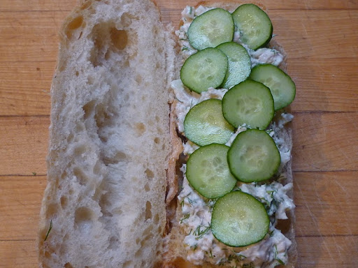 Sandwich assembled.