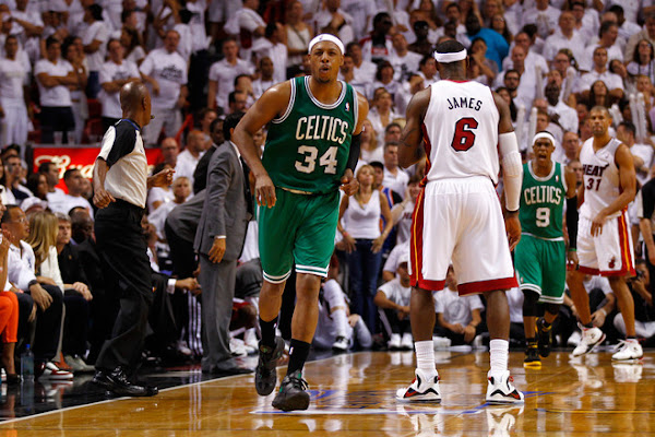 Boston Celtics Take Commanding 32 Lead Put Miami on Ropes