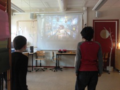 Första skolprojektet handlar om elevernas motorik, samarbete, motion och disciplin. Använder Kinect. #utbpol #shamnpol