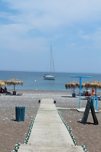A favorite moment: docking at a completely desolate beach with a tiny Mojito bar. A total gem!