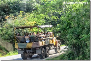 Caminhão de transporte para Topes de Collantes - Cuba