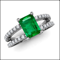 emerald-cut-emerald-and-round-diamond-split-shank-ring