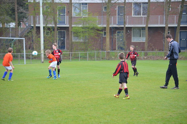 2012 - 14 APR - ONSTWEDDE E2 - WVV E5 045.jpg