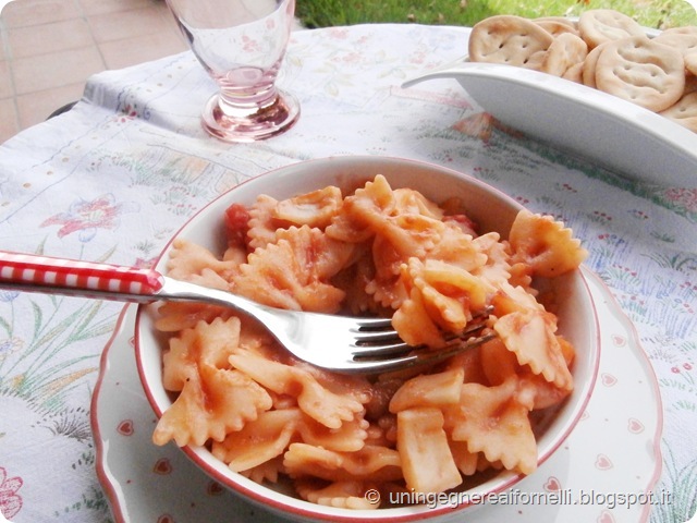 farfalle pasta fagioli borlotti seppie asparagi bianchi pomodoro