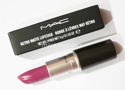 c_RiRiBoyLipstickMACRiRiSummer3