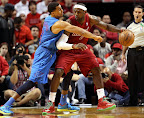 Miami Heat Win NBA Finals Rematch vs OKC on Christmas Day lebron james nba 121225 mia vs okc 09 Miami Heat Win NBA Finals Rematch vs OKC on Christmas Day
