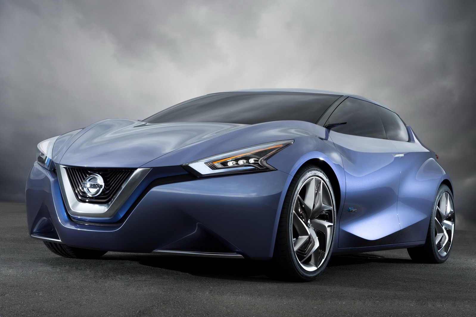 [Nissan-Friend-ME-Concept-3%255B5%255D.jpg]
