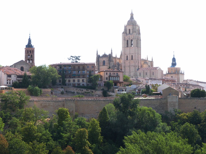 [Segovia%2520cityscape%2520N%255B4%255D.jpg]