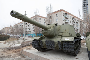 ИСУ-152