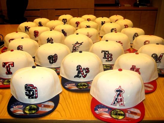 [mlbMemorialHats2010%255B3%255D.jpg]