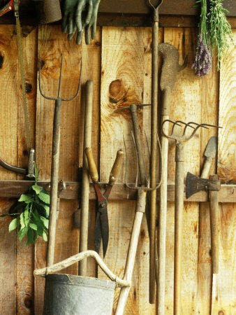 [garden-tools%255B5%255D.jpg]