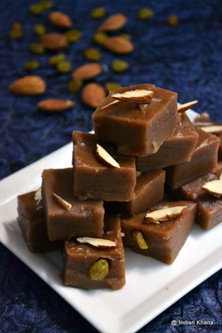 [water%2520chestnut%2520flour%2520burfi%2520halwa%2520singhara%2520burfee%2520recipe%255B3%255D.jpg]