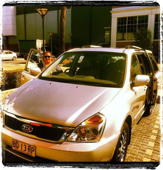 Kia Carnival Pick Up