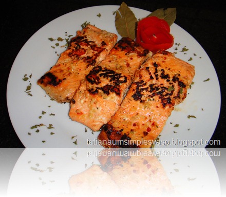 Salmão grelhado Salmão grelhado