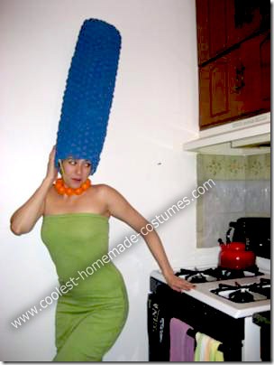coolest-homemade-marge-simpson-costume-14-21298577