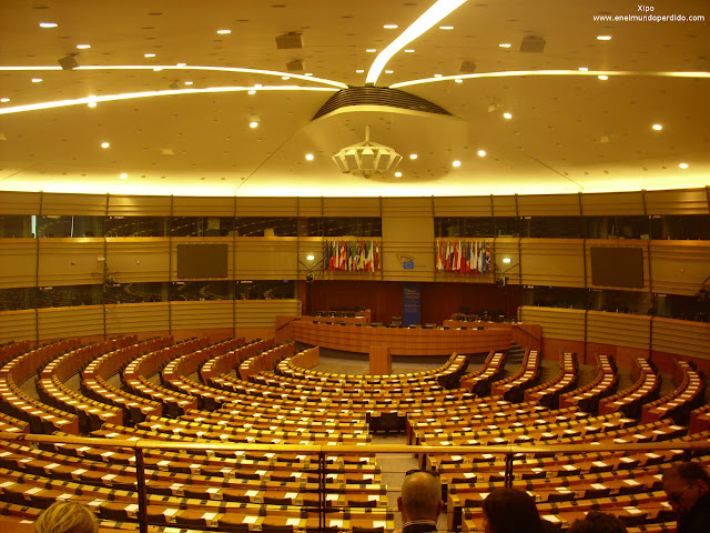interior-parlamento-europeo-de-bruselas.JPG