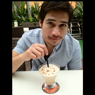 Piolo Pascual - handsome date