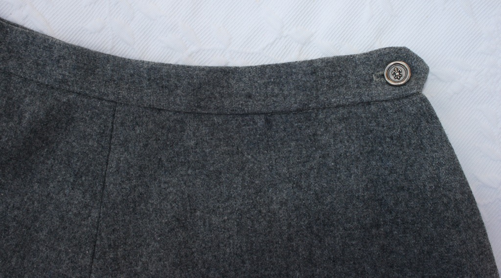 [gray%2520skirt%2520033%255B3%255D.jpg]