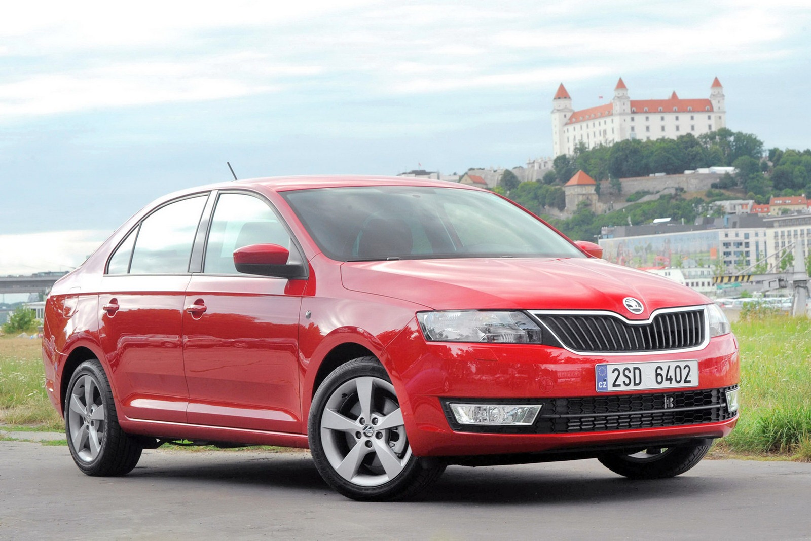 [2013-Skoda-Rapid-81%255B2%255D.jpg]