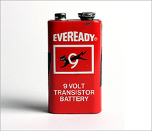c0 Eveready 9 volt transistor battery