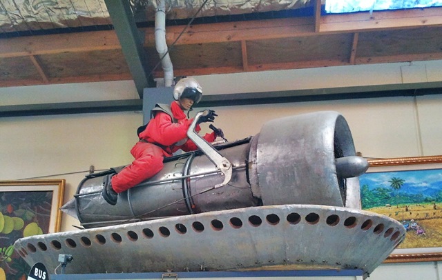 [Hoverbike_2011-08-13%255B5%255D.jpg]