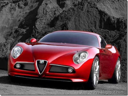 Alfa Romeo 8C Competizione1