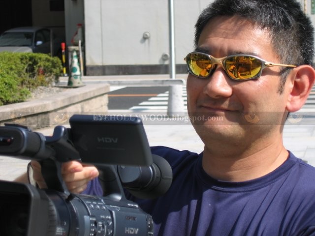 Mashi Akiyama 