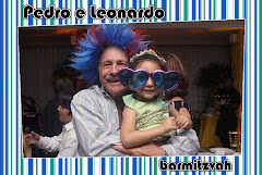 Fotos do evento Pedro e Leonardo - 10.12.11. Foto numero 61 da Social Click Fotografia Digital, do Rio de Janeiro, RJ, que faz fotos divertidas, fotos malucas, fotos com fantasias, fotos na hora, fotografia maluca, fotografia divertida com molduras personalizadas. fotos divertidas malucas foto maluca animadas animado rj rio de janeiro divertida fantasia animada fotografos noivos