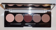 Manna Kadar Eye Shadow Palette_Soft Yet Sexy