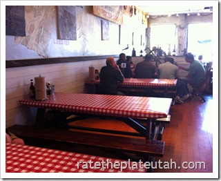 Old Port Lobster Shack Interio