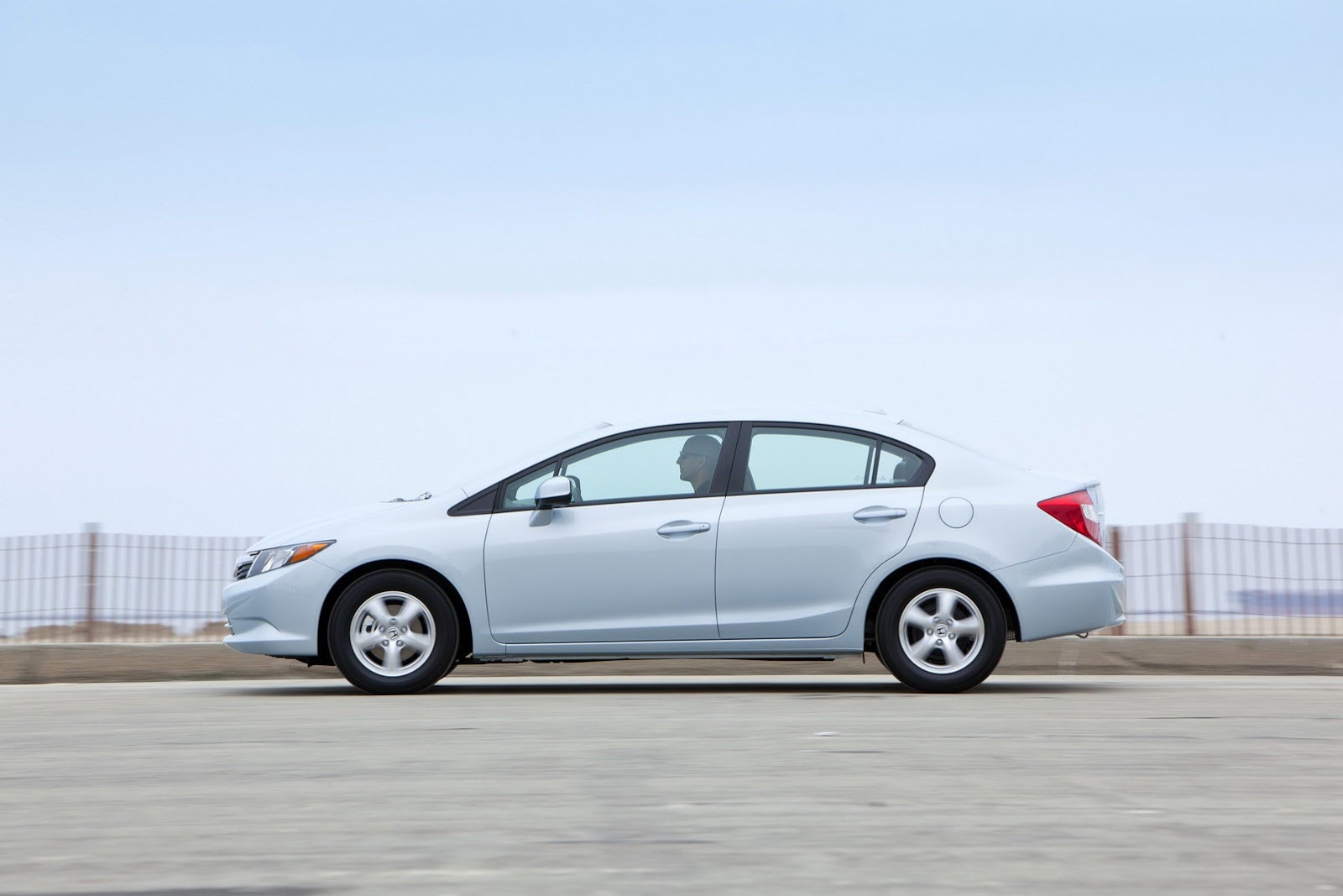 [2012-Honda-Civic-NGV-6%255B2%255D.jpg]
