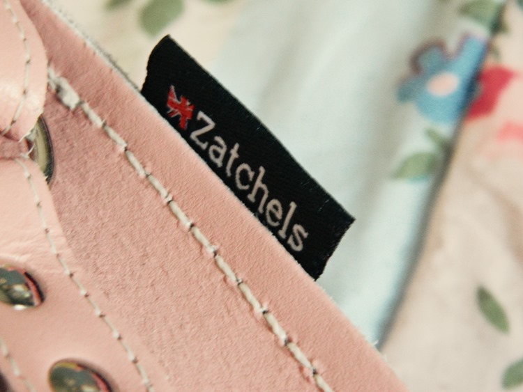 [Zatchels-Love-Heart-Saddle-Bag-Satchel-Sale-Review-3%255B4%255D.jpg]