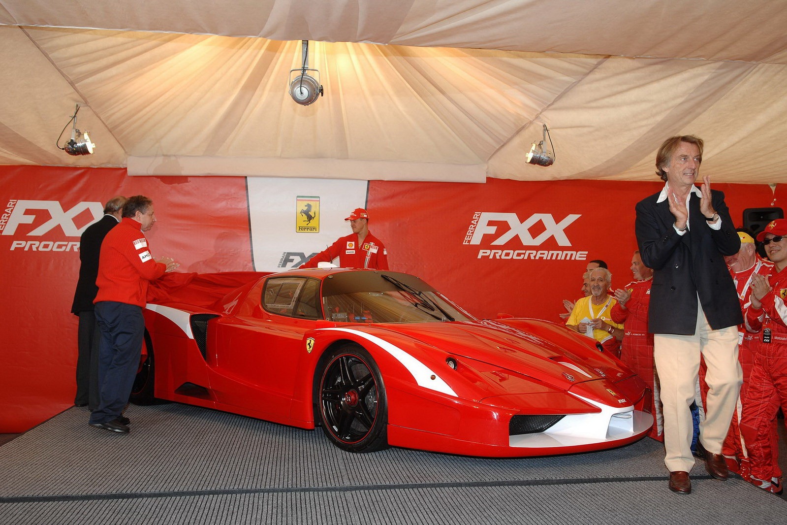 [Ferrari-FXX-9%255B4%255D.jpg]