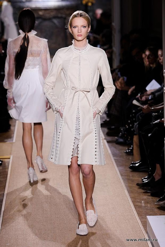 valentino-haute-couture-spring-2012-pfw29.jpg