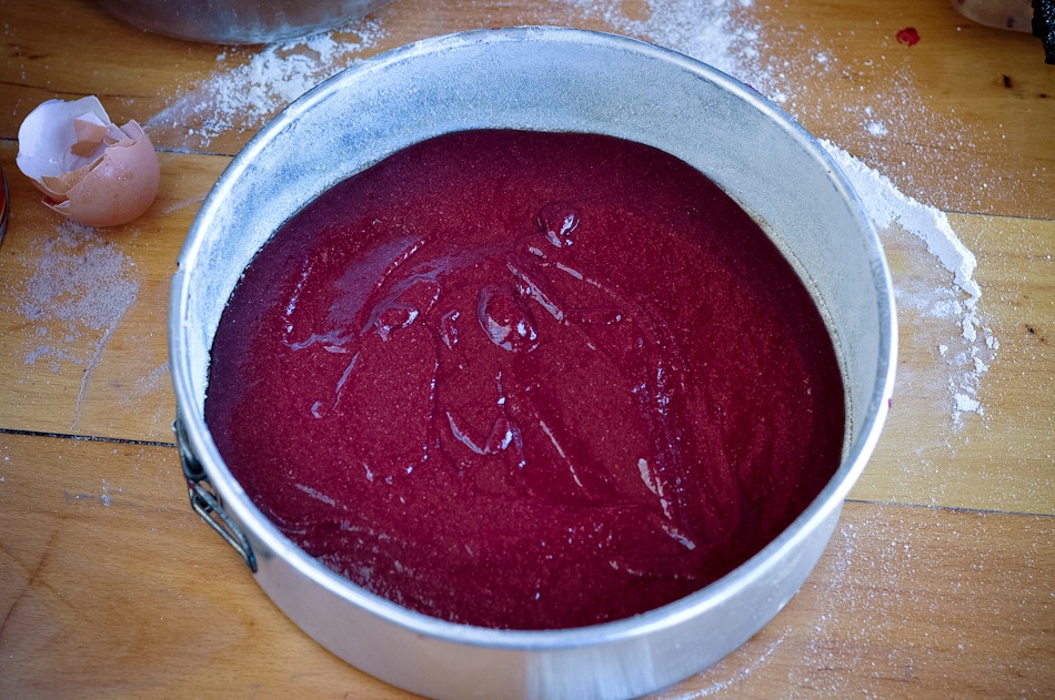 [beet-chocolate-cake-82414.jpg]